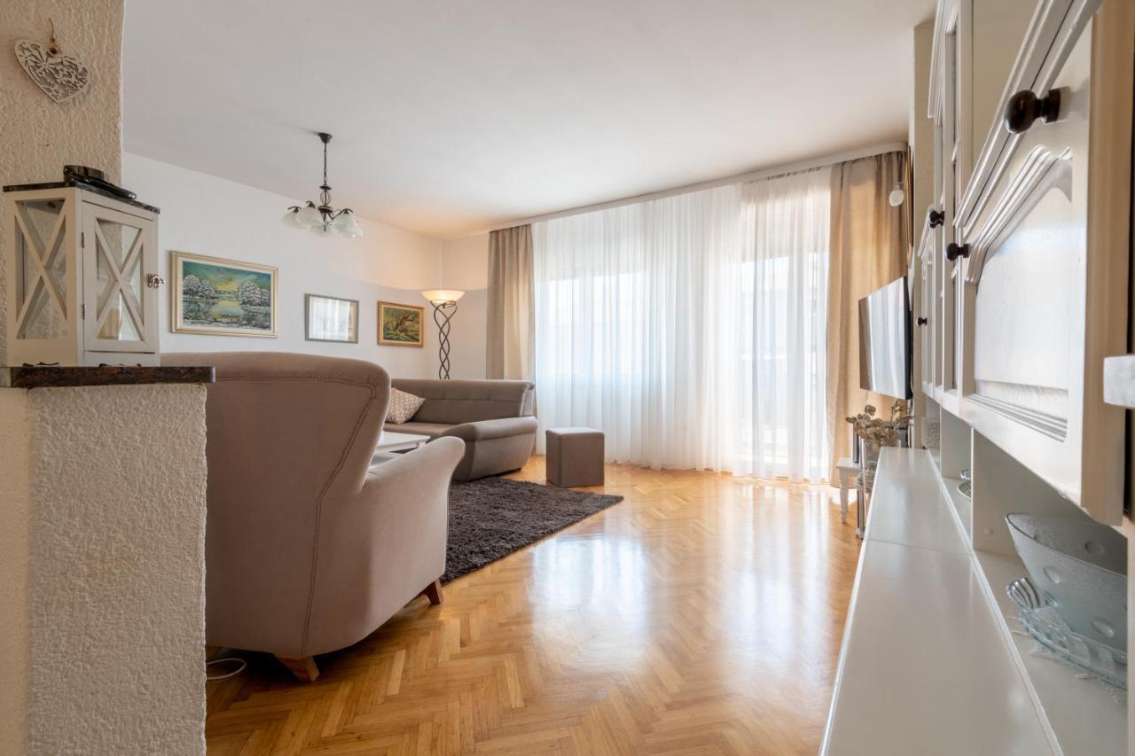 Vranjes Lägenhet Kaštela Exteriör bild